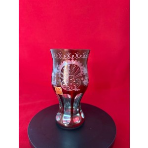 Бокал из рубинового стекла